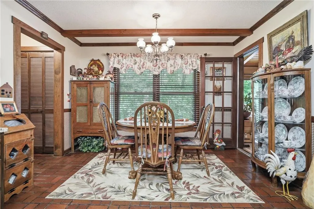 988 Woodland Sautee Nacoochee, GA 30571