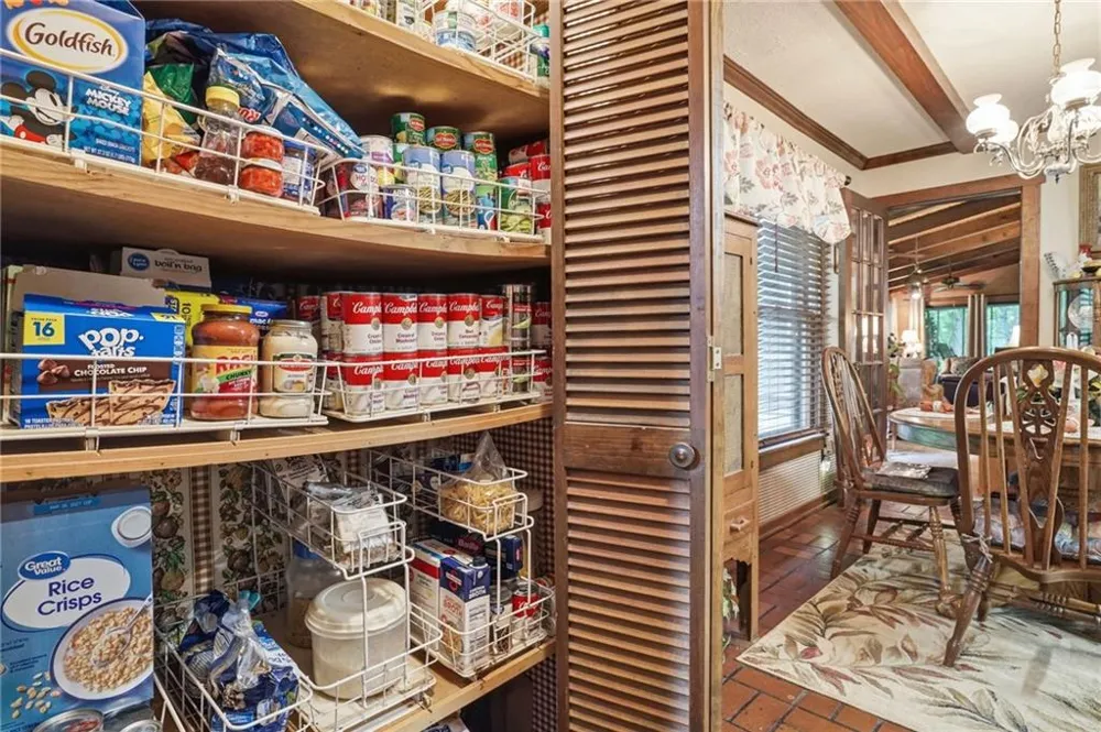 988 Woodland Sautee Nacoochee, GA 30571