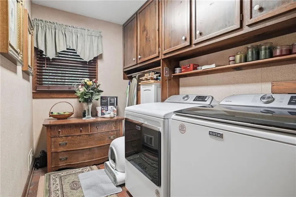 988 Woodland Sautee Nacoochee, GA 30571