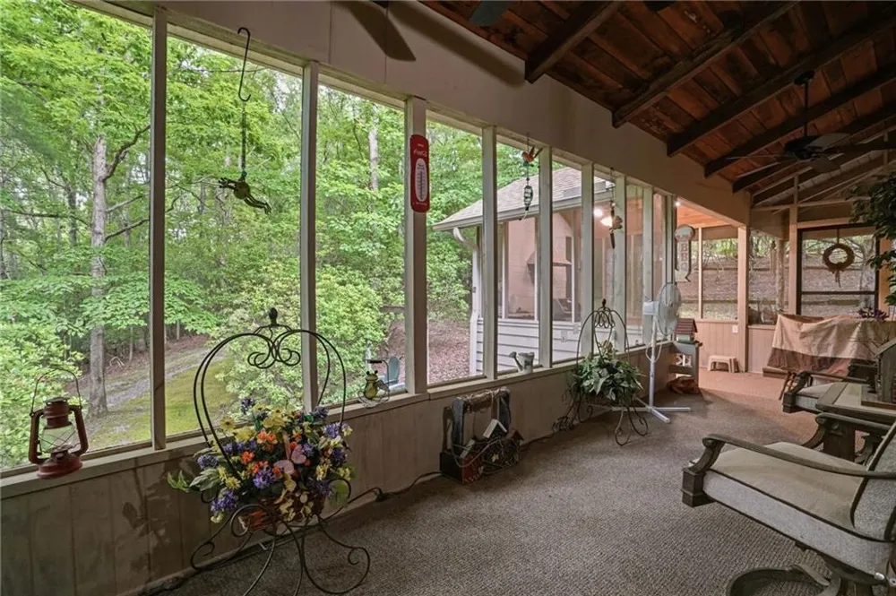 988 Woodland Sautee Nacoochee, GA 30571