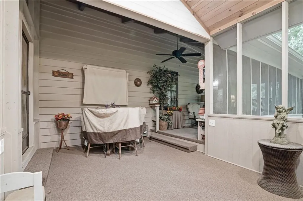 988 Woodland Sautee Nacoochee, GA 30571