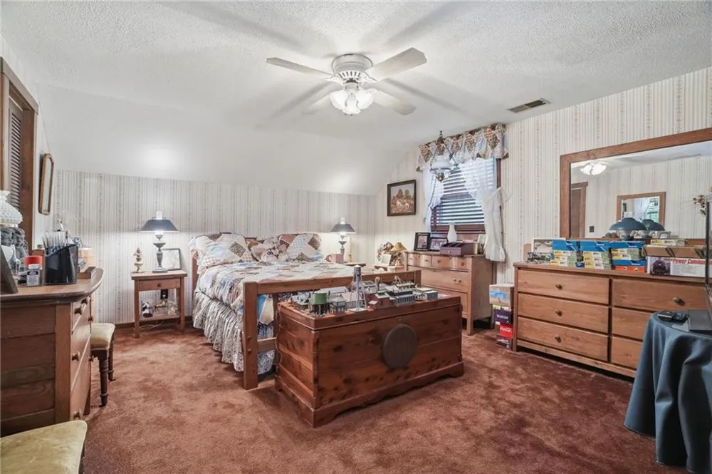 988 Woodland Sautee Nacoochee, GA 30571