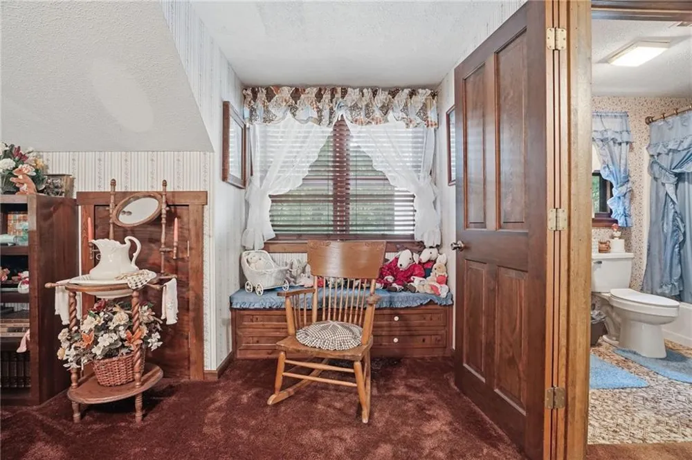 988 Woodland Sautee Nacoochee, GA 30571