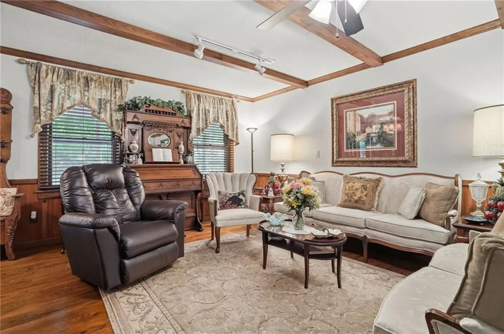 988 Woodland Sautee Nacoochee, GA 30571