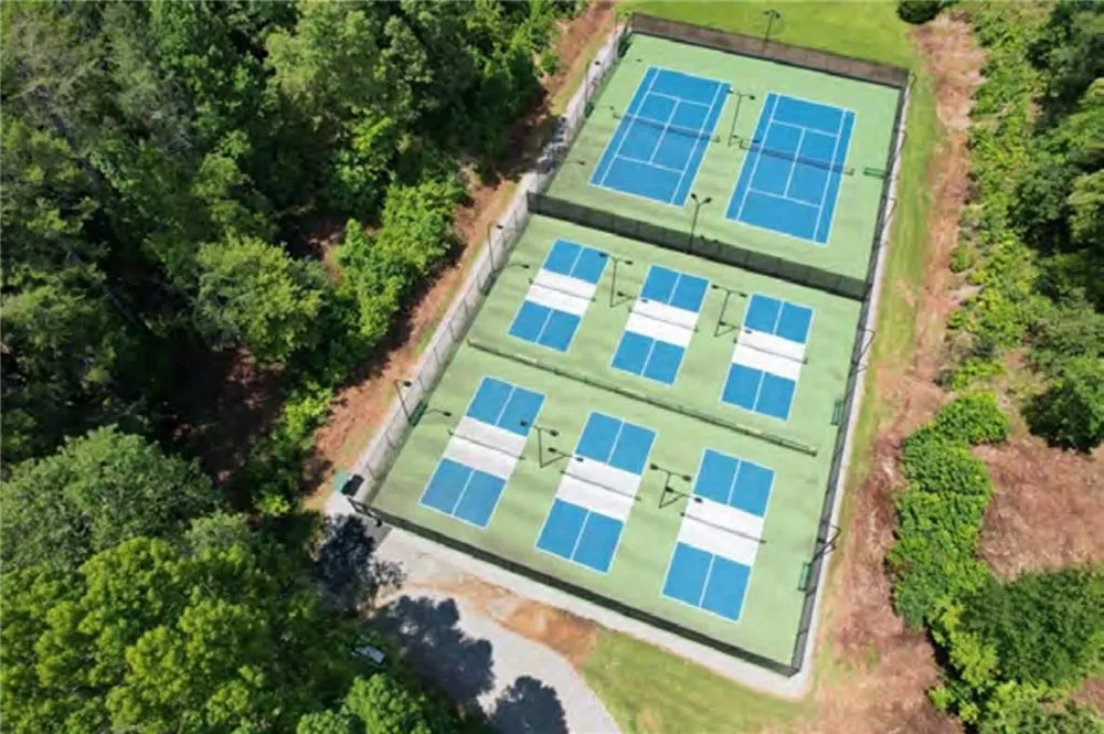 988 Woodland Sautee Nacoochee, GA 30571