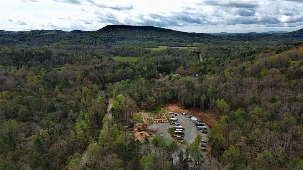 988 Woodland Sautee Nacoochee, GA 30571
