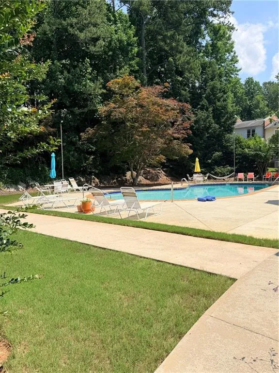 6500 Gaines Ferry Road #i-4 Flowery Branch, GA 30542