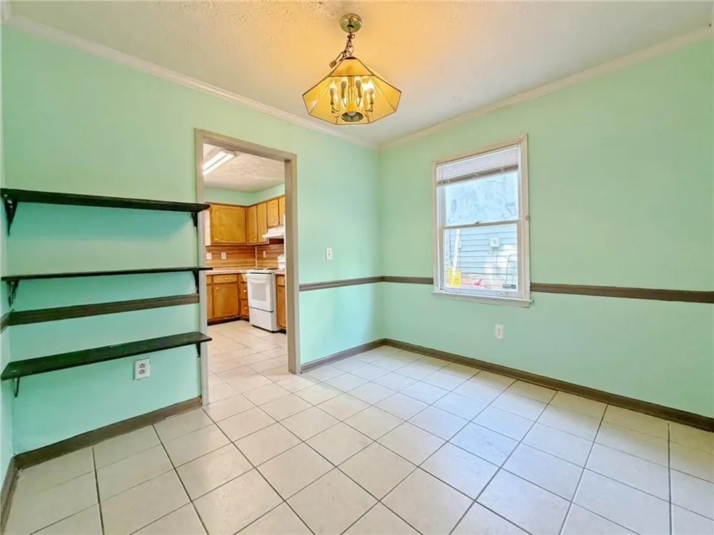 935 Six Oaks Circle #B Norcross, GA 30093