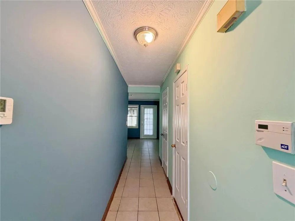 935 Six Oaks Circle #B Norcross, GA 30093