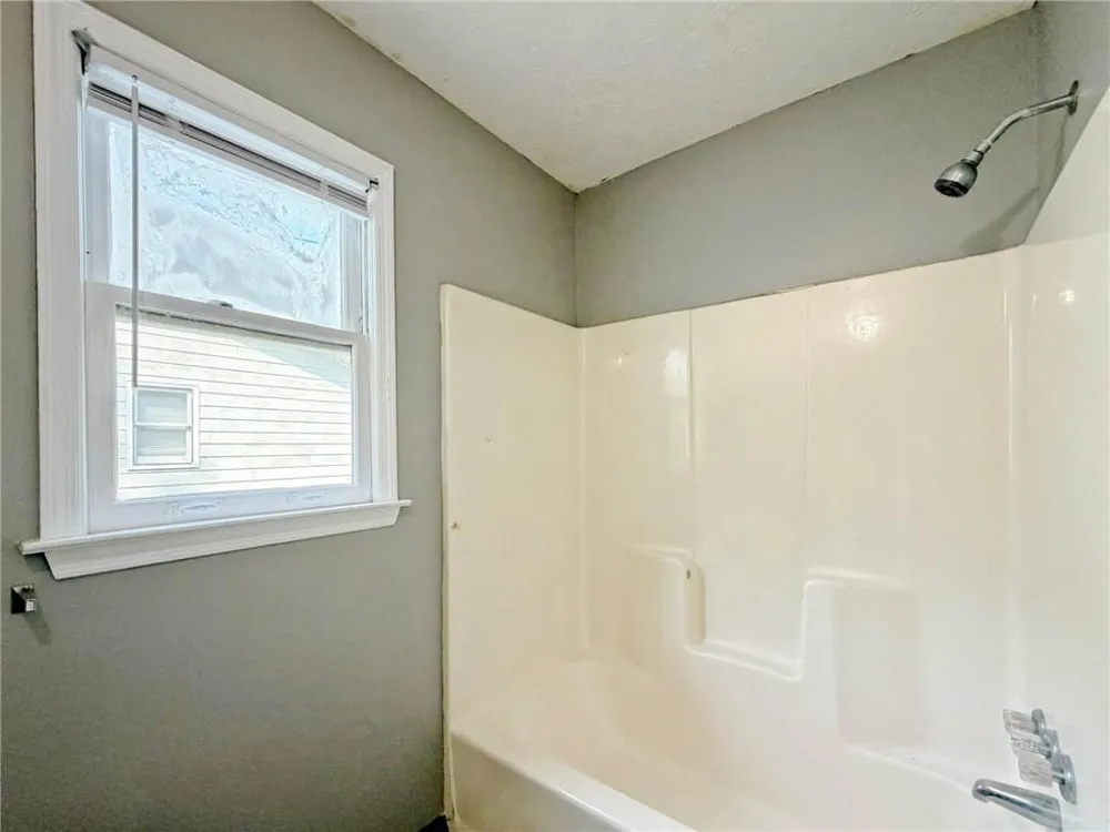 935 Six Oaks Circle #B Norcross, GA 30093