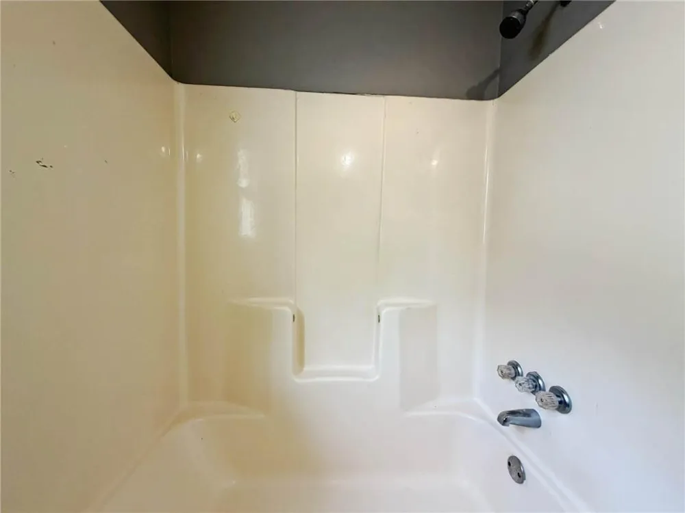 935 Six Oaks Circle #B Norcross, GA 30093
