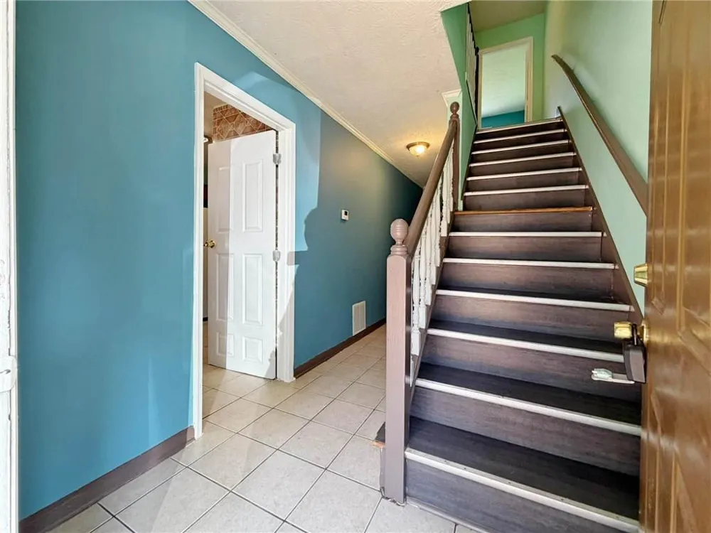935 Six Oaks Circle #B Norcross, GA 30093