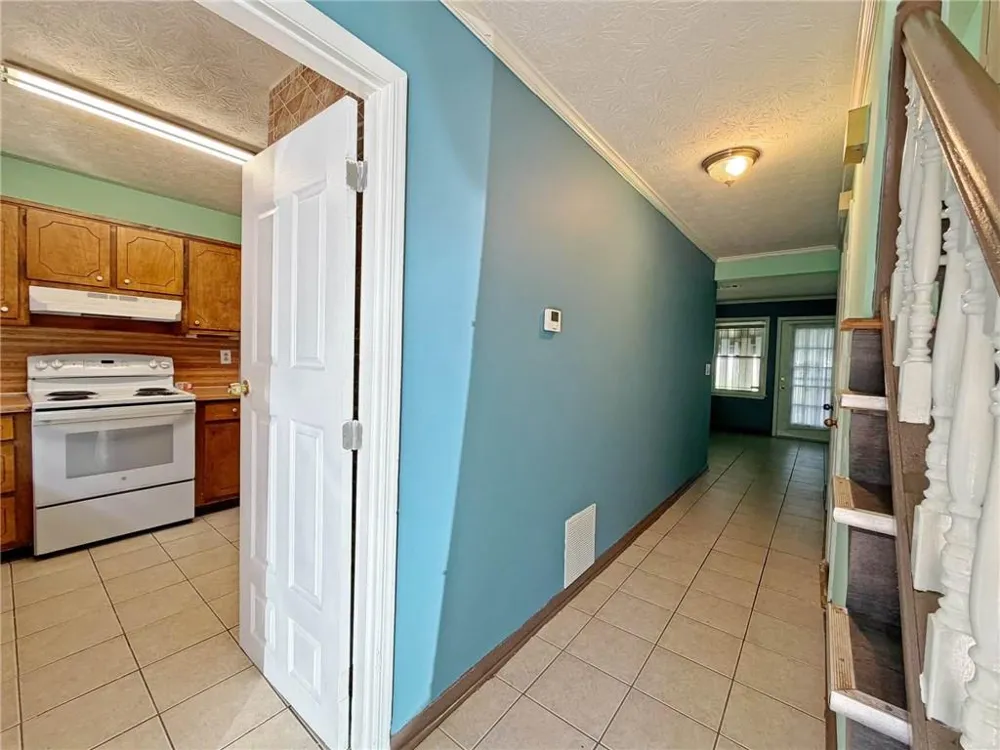 935 Six Oaks Circle #B Norcross, GA 30093