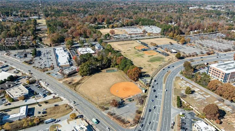 767 Hadley Lane NE Marietta, GA 30068