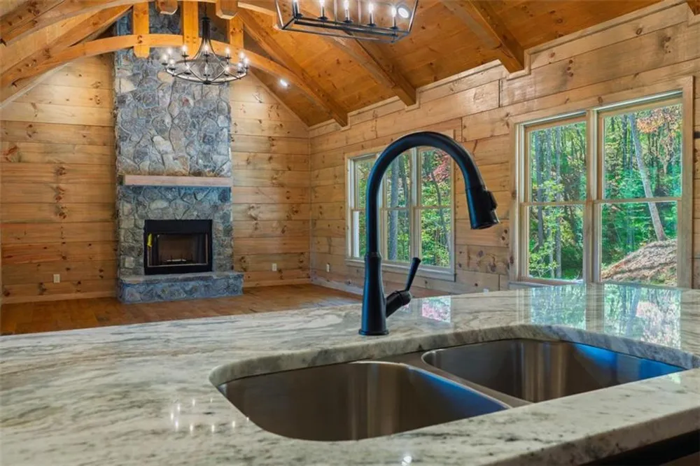 85 Moreland Trail Cherry Log, GA 30522