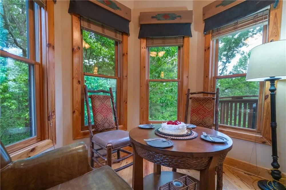 236 Rosen Strasse Helen, GA 30545
