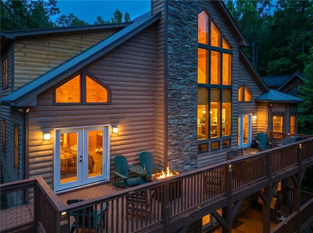 236 Rosen Strasse Helen, GA 30545