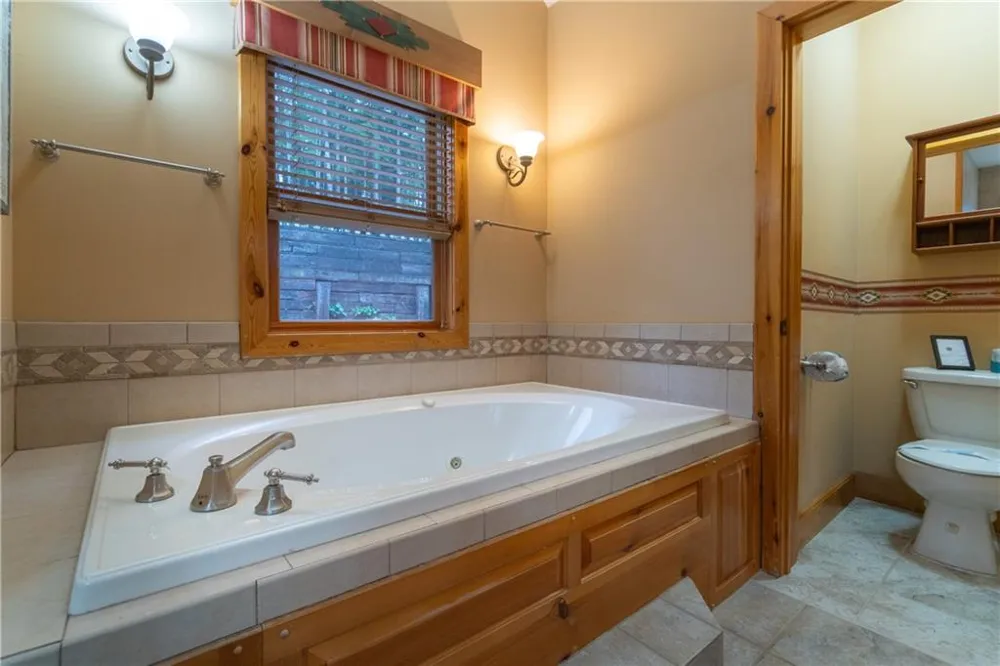 236 Rosen Strasse Helen, GA 30545