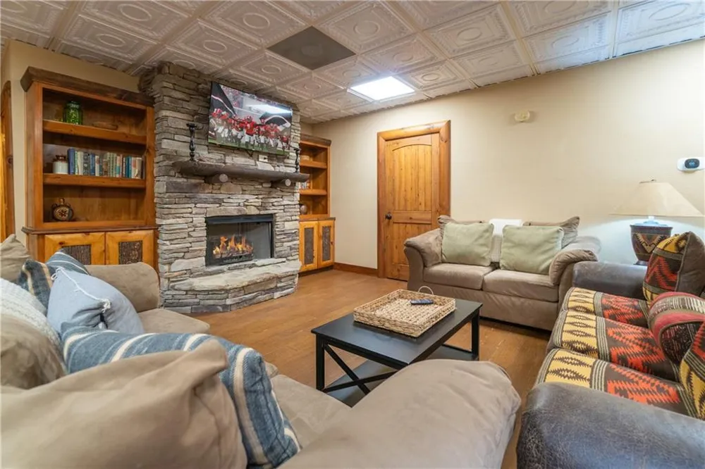 236 Rosen Strasse Helen, GA 30545