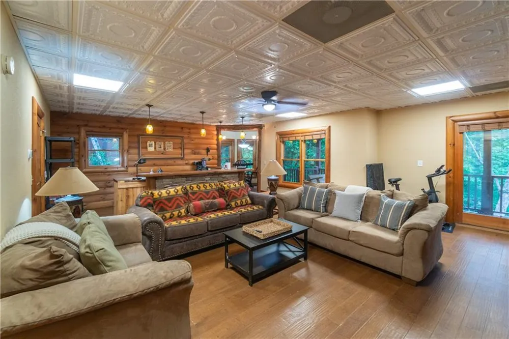 236 Rosen Strasse Helen, GA 30545