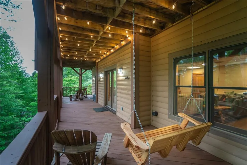 236 Rosen Strasse Helen, GA 30545