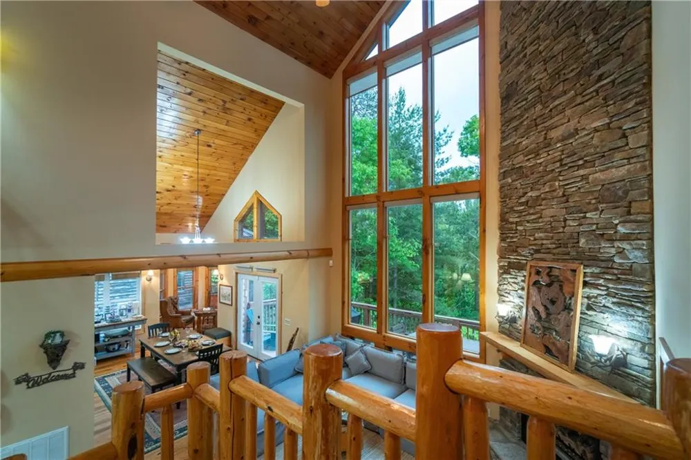 236 Rosen Strasse Helen, GA 30545