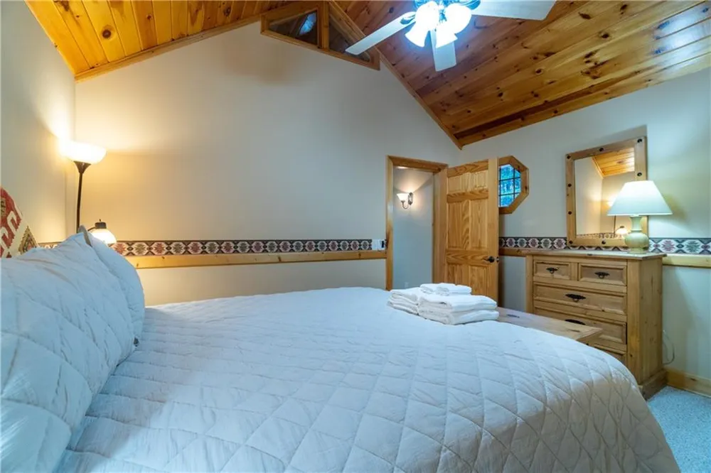 236 Rosen Strasse Helen, GA 30545
