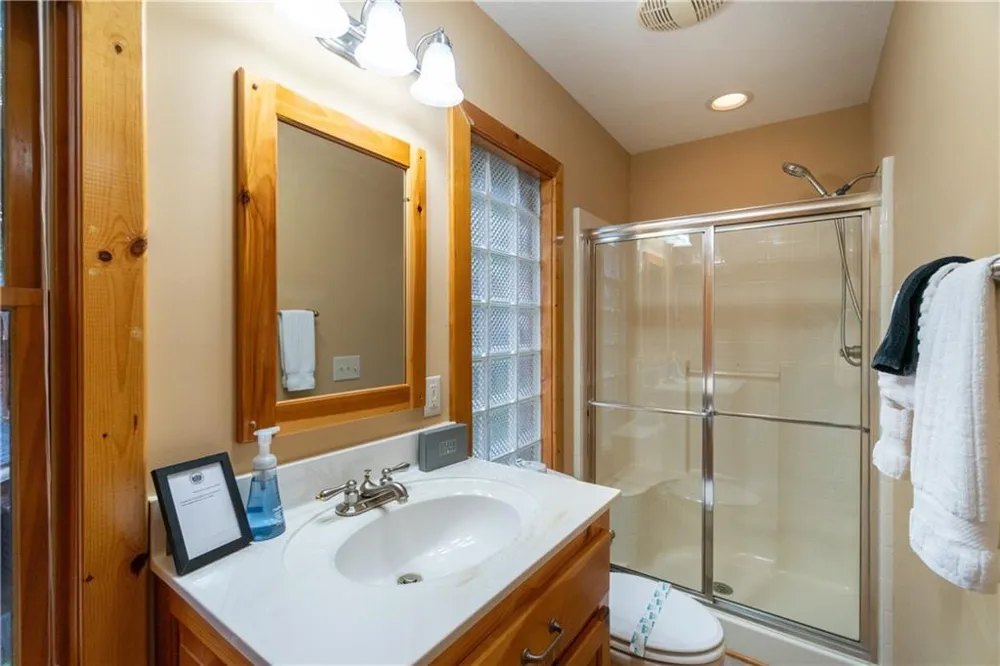 236 Rosen Strasse Helen, GA 30545