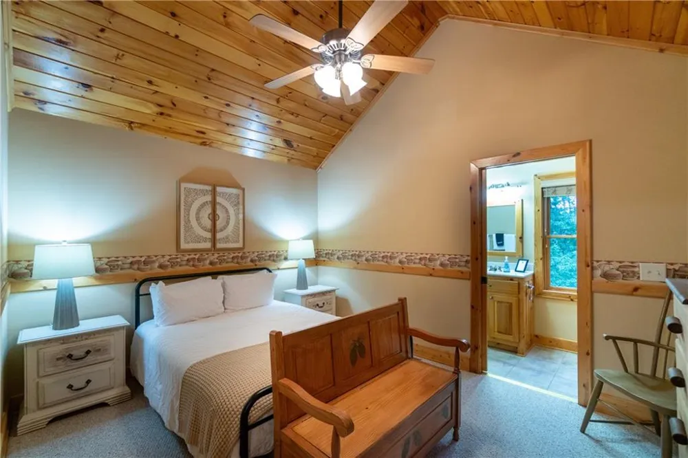236 Rosen Strasse Helen, GA 30545