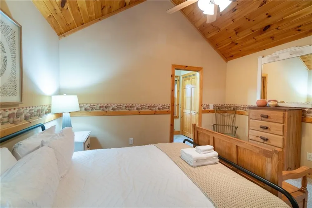 236 Rosen Strasse Helen, GA 30545