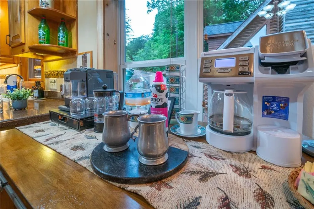 236 Rosen Strasse Helen, GA 30545