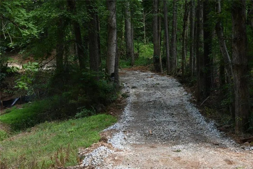 5435 Hearn Road Ellenwood, GA 30294