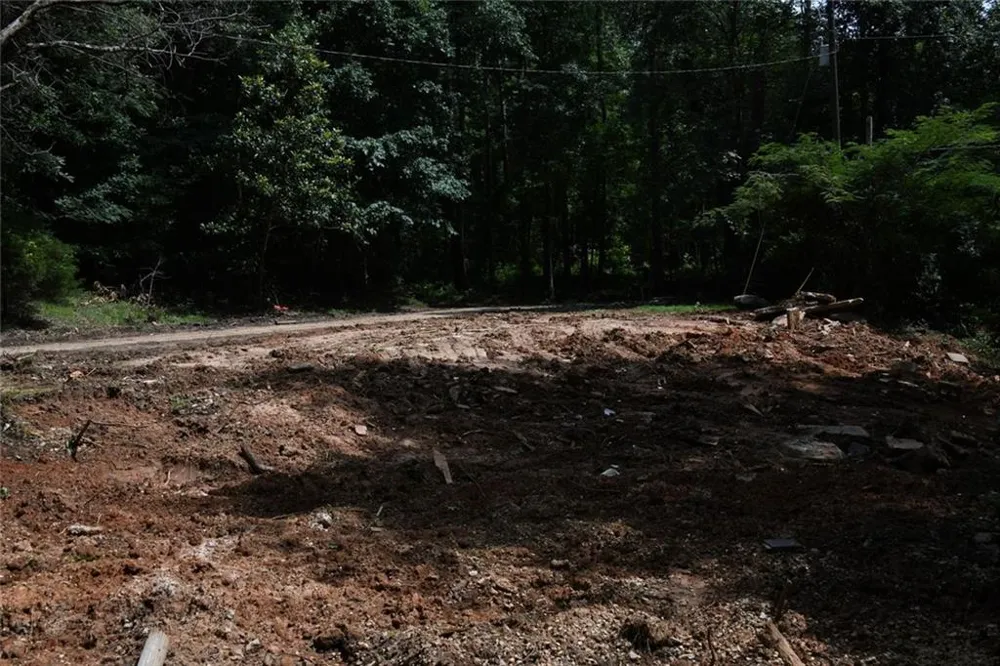 5435 Hearn Road Ellenwood, GA 30294