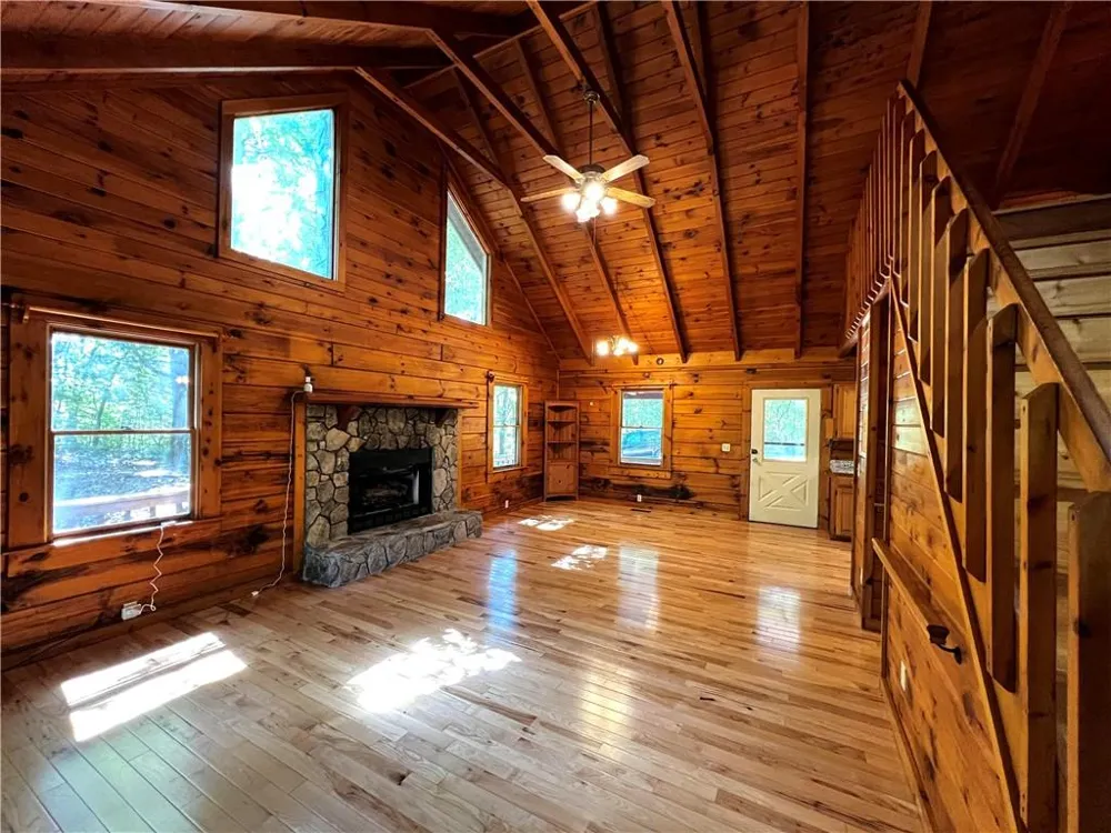 187 Tiffany Lane Mineral Bluff, GA 30559