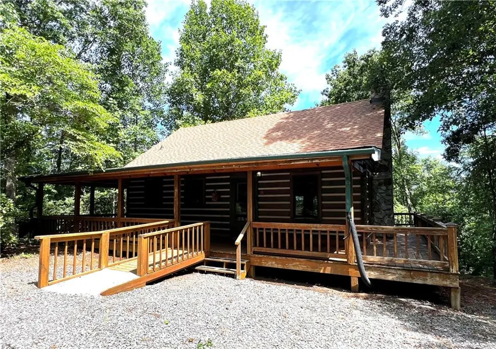 187 Tiffany Lane Mineral Bluff, GA 30559