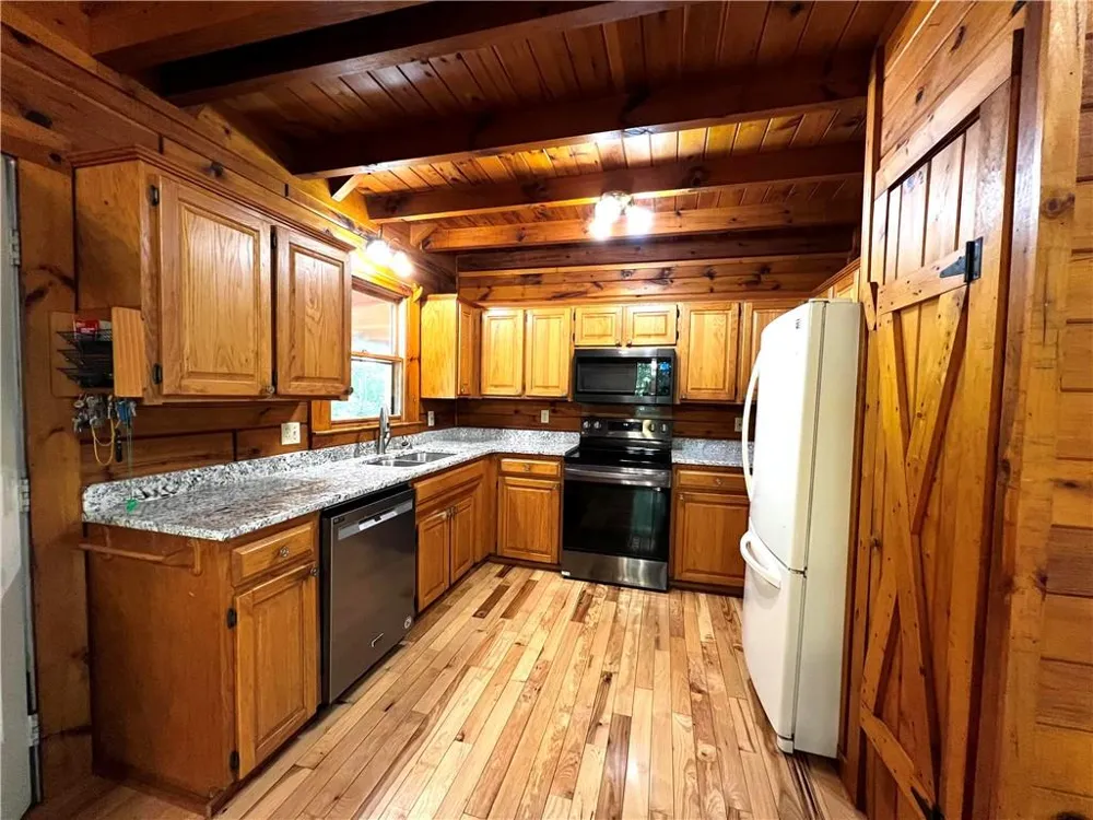 187 Tiffany Lane Mineral Bluff, GA 30559