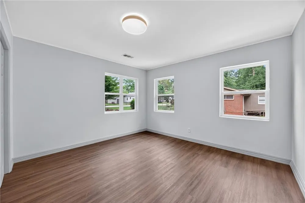 953 South Avenue Forest Park, GA 30297