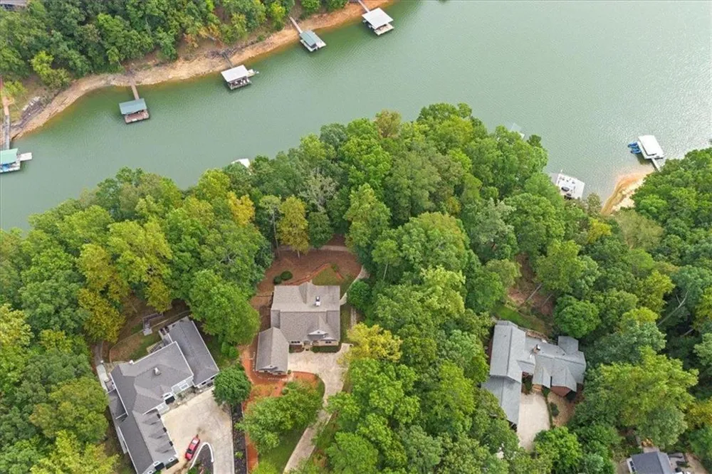 124 SHORE DRIVE Other-South Carolina, SC 29643