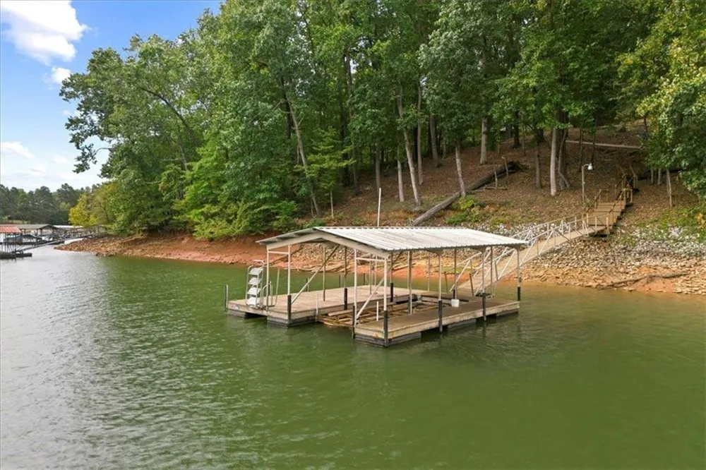 124 SHORE DRIVE Other-South Carolina, SC 29643