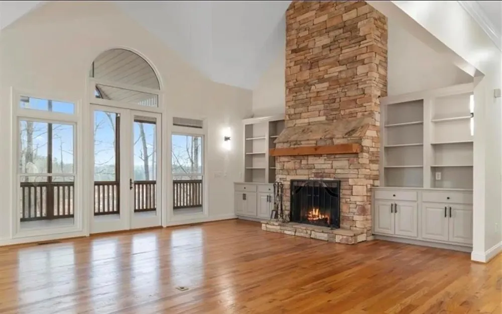 124 SHORE DRIVE Other-South Carolina, SC 29643