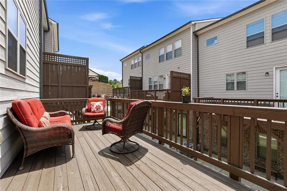 2375 Tarben Drive Snellville, GA 30078