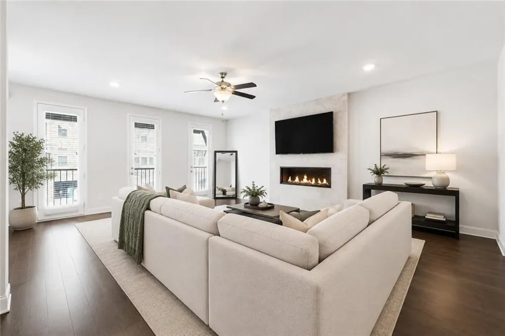 2375 Tarben Drive Snellville, GA 30078