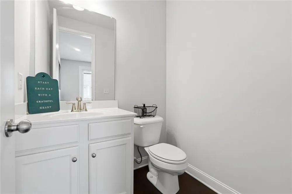 2375 Tarben Drive Snellville, GA 30078