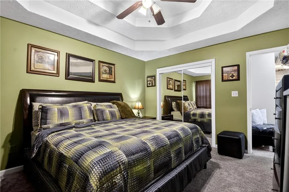 5648 feldwood Road College Park, GA 30349