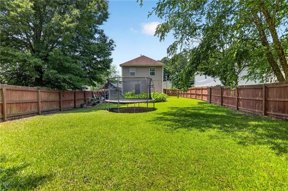 5648 feldwood Road College Park, GA 30349