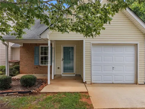 167 London Drive