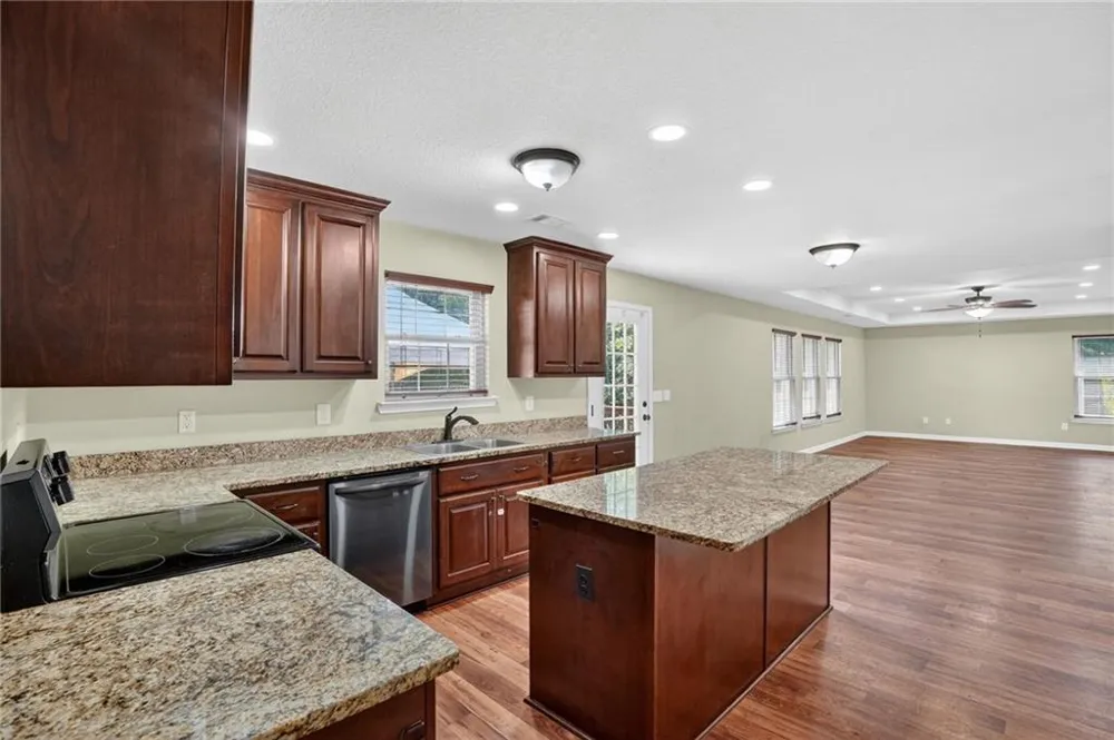 402 Renee Road Pendergrass, GA 30567