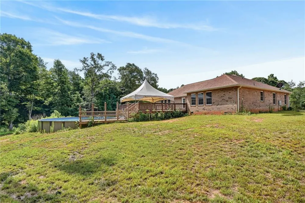 402 Renee Road Pendergrass, GA 30567
