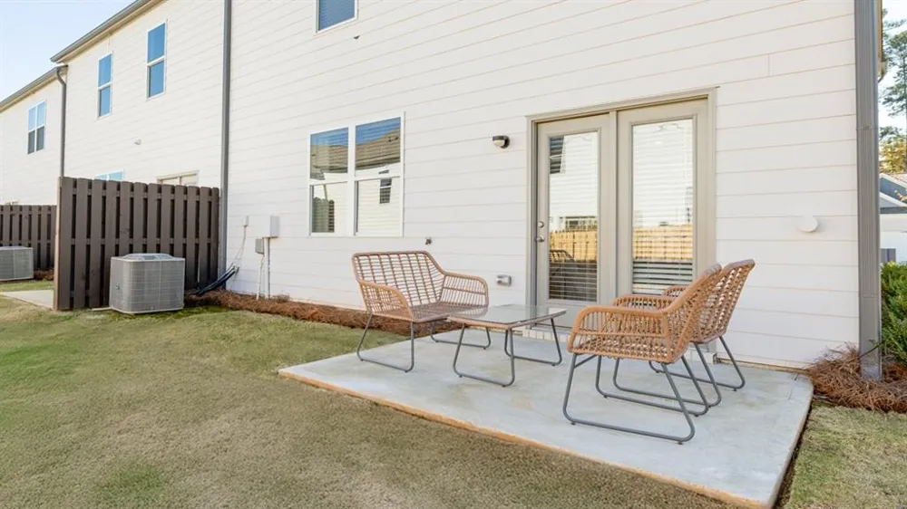 4904 Balsa Point Acworth, GA 30101