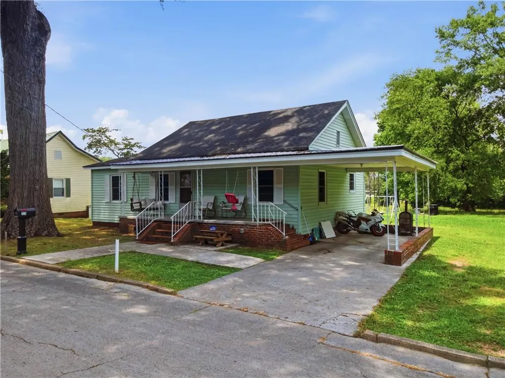 223 Seventh Street Trion, GA 30753